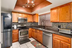 7245 Pleasant Dr, Orlando, FL 32818 - Photo 6