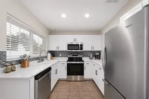 2848 Osprey Cove Pl, Kissimmee, FL 34746 - Photo 8
