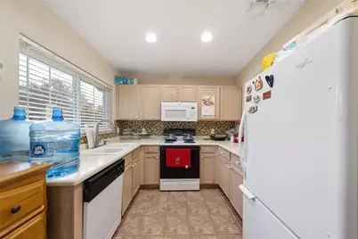 2848 Osprey Cove Place #204, Kissimmee, FL 34746 - Photo 8