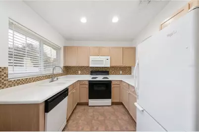 2848 Osprey Cove Place #204, Kissimmee, FL 34746 - Photo 6