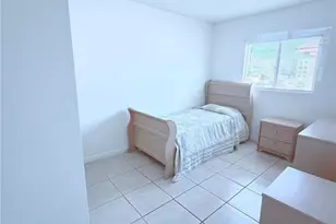 738 Ridenhour Cir, Orlando, FL 32809 - Photo 10