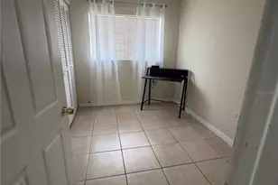 738 Ridenhour Cir, Orlando, FL 32809 - Photo 20