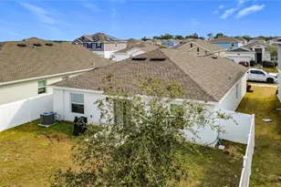 6952 Dilly Lake Ave, Groveland, FL 34736 - Photo 42