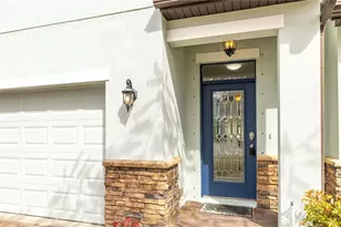 1723 Musgrass Cir, Melbourne, FL 32904 - Photo 2