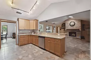 520 Summerhaven Dr, Debary, FL 32713 - Photo 20