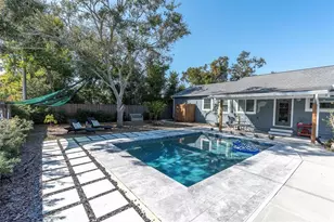 104 22nd Ave S, Saint Petersburg, FL 33705 - Photo 4