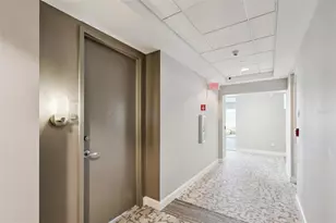 101 S Eola Dr, Orlando, FL 32801 - Photo 2