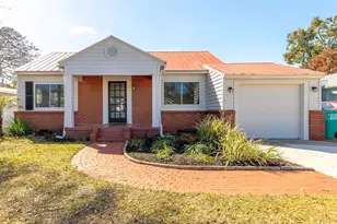 220 E Grant St, Orlando, FL 32806 - Photo 2