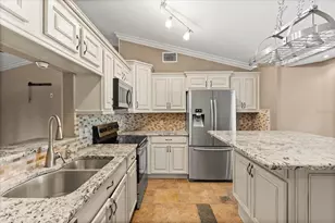 2728 Bayview Dr, Eustis, FL 32726 - Photo 4