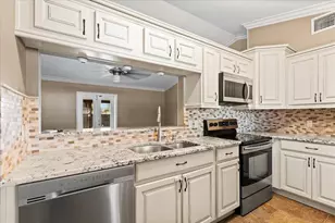 2728 Bayview Dr, Eustis, FL 32726 - Photo 6