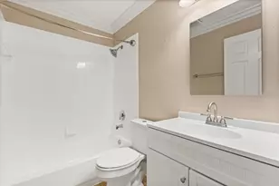 2728 Bayview Dr, Eustis, FL 32726 - Photo 12