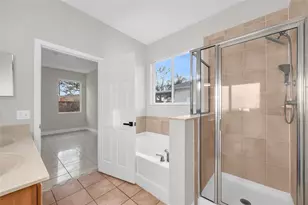 10354 Stratford Pointe Ave, Orlando, FL 32832 - Photo 14