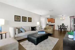 2990 Plaza Terrace Dr, Orlando, FL 32803 - Photo 4