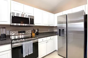 353 Kensington Dr, Davenport, FL 33897 - Photo 4