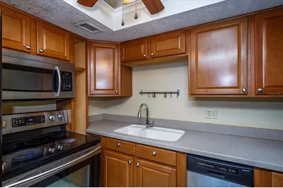 908 Lake Destiny Road #E, Altamonte Springs, FL 32714 - Photo 10