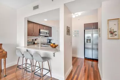 322 E Central Boulevard #1005, Orlando, FL 32801 - Photo 10