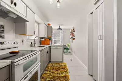 210 Alston Drive, Orlando, FL 32835 - Photo 10