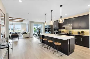 5661 Flame Vine Wy, Saint Cloud, FL 34771 - Photo 4