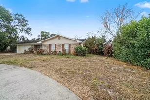 805 E Normandy Blvd, Deltona, FL 32725 - Photo 1