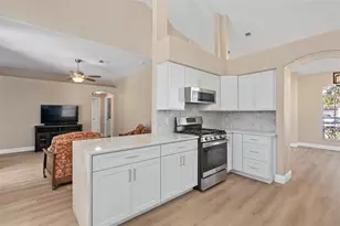 1818 Seedling Ct, Clermont, FL 34714 - Photo 4