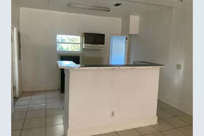 334 W Euclid Avenue, Deland, FL 32720 - Photo 8