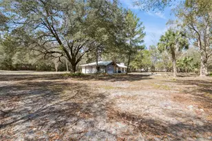 590 S Lawton Ave, Orange City, FL 32763 - Photo 28