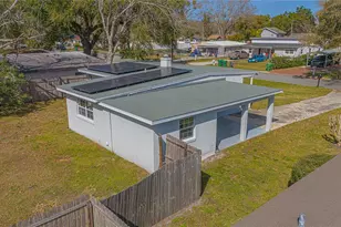 422 Charlotte St, Winter Garden, FL 34787 - Photo 2