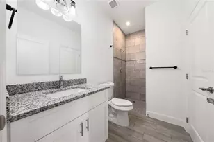 460 Lake Shore Pkwy, Davenport, FL 33896 - Photo 12