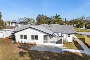 105 12th St SW, Ruskin, FL 33570 - Photo 18