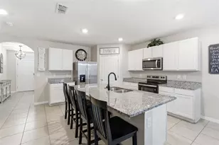 803 Baylor Dr, Deltona, FL 32725 - Photo 8