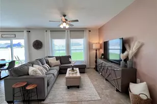 580 Taurus Ln, Saint Cloud, FL 34772 - Photo 6