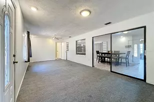 1029 Michelle Ct, Tavares, FL 32778 - Photo 20