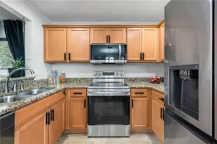 1131 Highland Meadows St, Davenport, FL 33837 - Photo 2