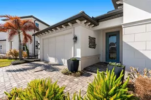 10588 Royal Cypress Way, Orlando, FL 32836 - Photo 2