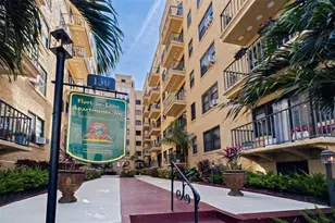 130 4th Ave N, Saint Petersburg, FL 33701 - Photo 2