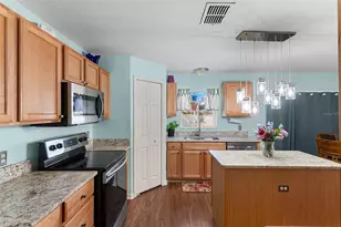 309 Fish Hawk Dr, Winter Haven, FL 33884 - Photo 10