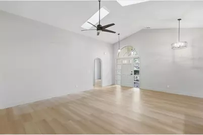 1071 Kelly Creek Circle, Oviedo, FL 32765 - Photo 4