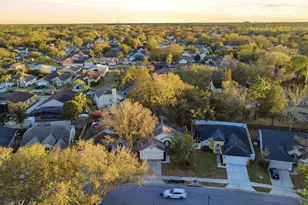 1071 Kelly Creek Cir, Oviedo, FL 32765 - Photo 32