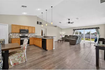 2212 Lake Pointe Circle, Leesburg, FL 34748 - Photo 16