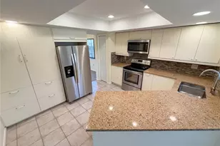 16116 Gardendale Dr, Tampa, FL 33624 - Photo 2