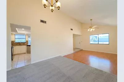 16116 Gardendale Drive, Tampa, FL 33624 - Photo 8