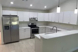 110 Dewitt Ct, Eustis, FL 32726 - Photo 2