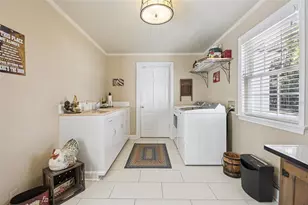 15722 E Oakland Ave, Winter Garden, FL 34787 - Photo 36