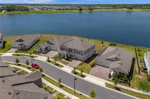 3033 Ella Wy, Saint Cloud, FL 34771 - Photo 2