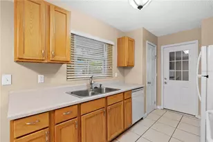 102 Camphorwood Ct, Winter Springs, FL 32708 - Photo 14