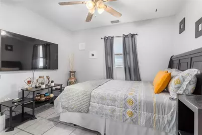 1446 Farmington Avenue, Deltona, FL 32725 - Photo 22