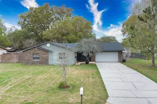 220 Valencia Ct, Winter Garden, FL 34787 - Photo 1