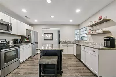 895 Palmetto Street, Oviedo, FL 32765 - Photo 2