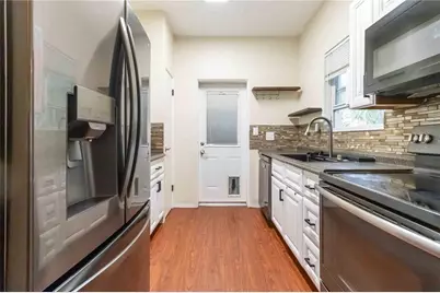 160 Oakwood Drive, Daytona Beach, FL 32117 - Photo 8