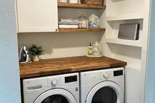 7668 Pinemount Dr, Orlando, FL 32819 - Photo 4